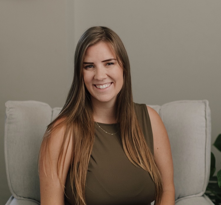 Amy Kobelt an EMDR therapist at Haven Wellness Collective providing trauma therapy in Kitsilano