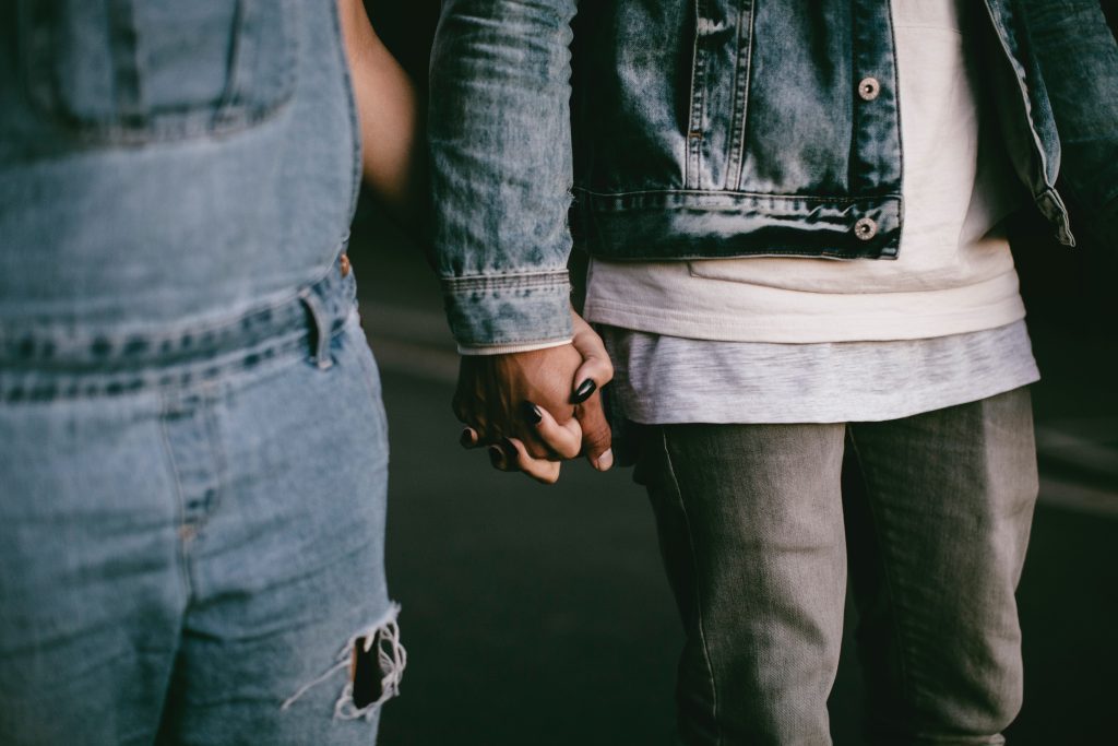 attachment-styles-relationship-counselling-couples-counselling-resolving-conflict-therapy-vancouver-