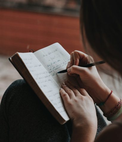 coping-strategies-for-depression A person is journalling to help cope with seasonal depression
